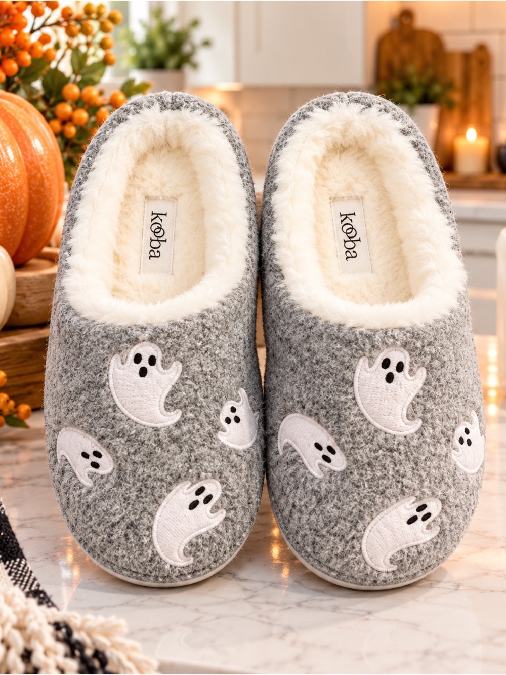 NWT Kooba Memory Foam Faux Fur Cute Ghost Slippers - Size Medium (6 1/2 - 7 1/2)